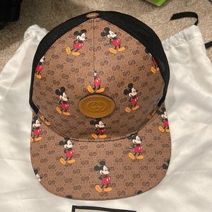 Disney x Gucci baseball in EUC